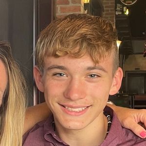 Meet your Posher, Angelo